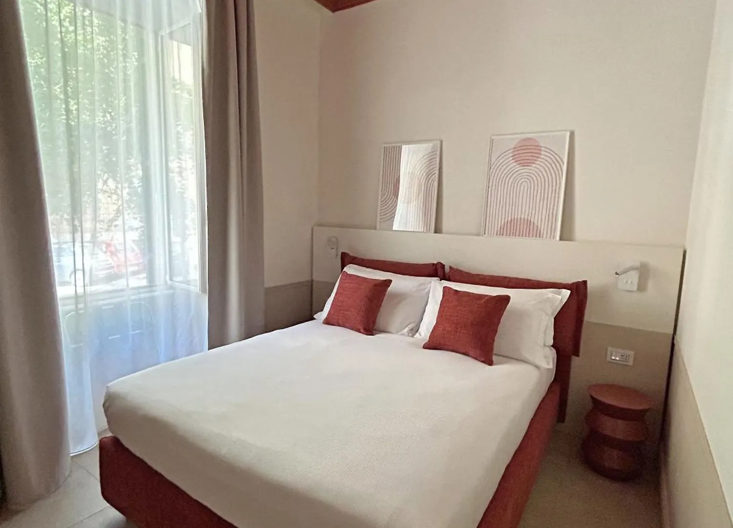 Astom Suites Rome 0*,